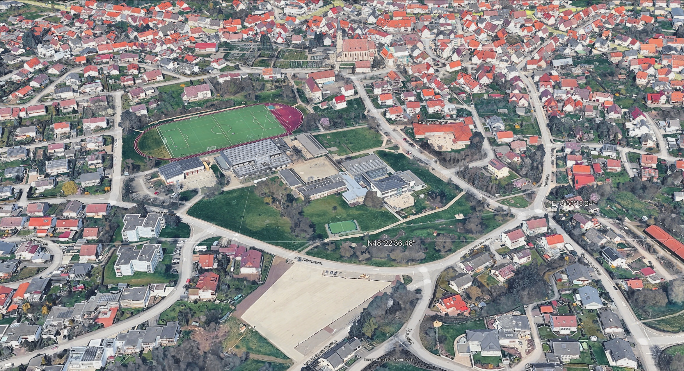 Schulgelände Ansicht Nord -Süd